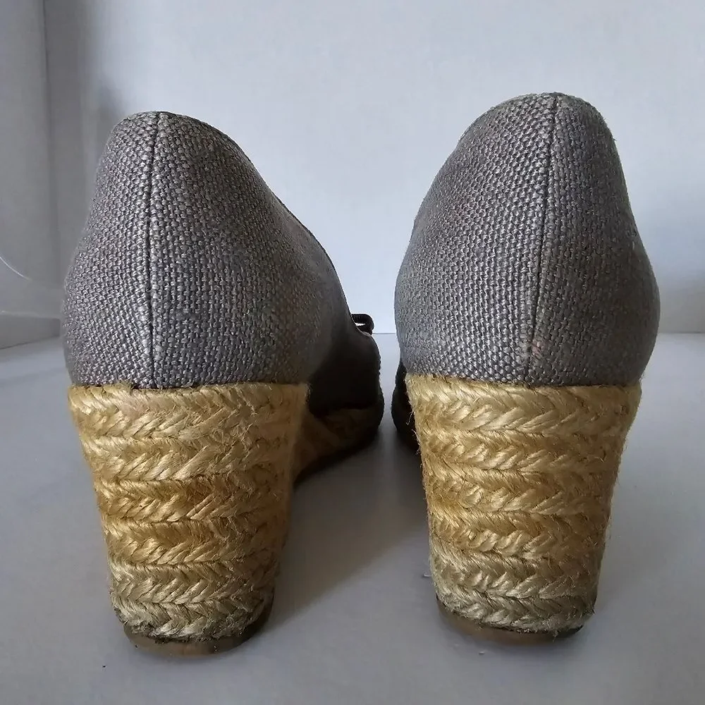 Salvatore Ferragamo Taupe Darly Bow Espadrilles Size 4.5